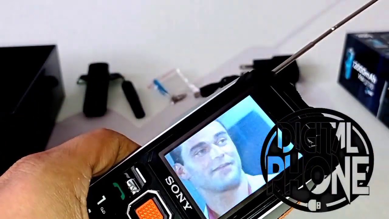 Celular Sony 12.000mAh 12 días aprox de Carga Televisión Batería Sonido Linterna Fuerte