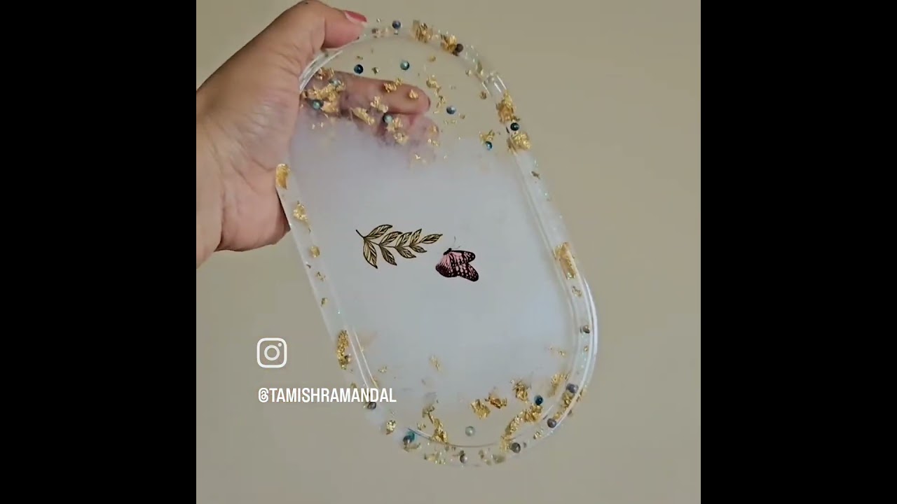 Resin oval tray... Size 8x4 inch