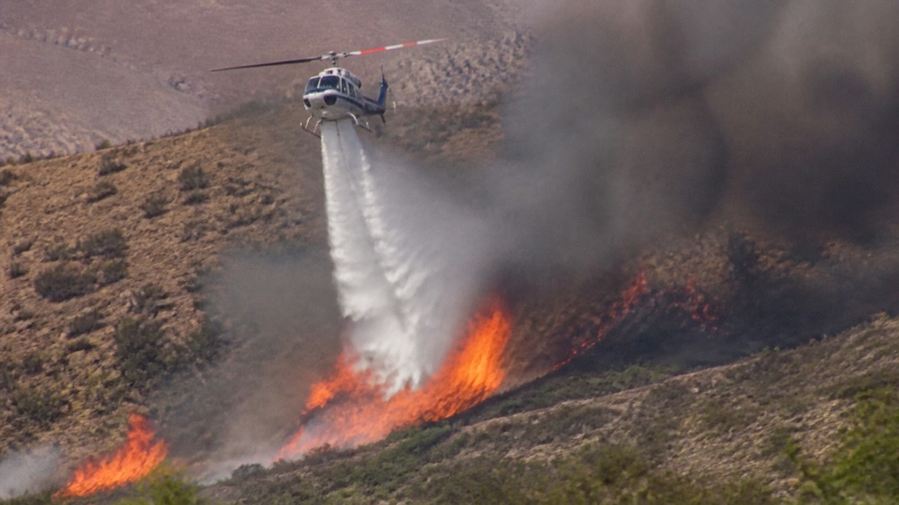 🚨 Hawk Fire Reno | 30+ Homes Destroyed as Containment Reaches 27% | When Can Residents Return?