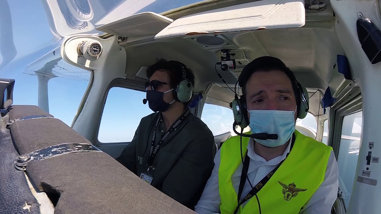Cessna 172 (Aproximación, motor y al aire y toma con fallo motor)