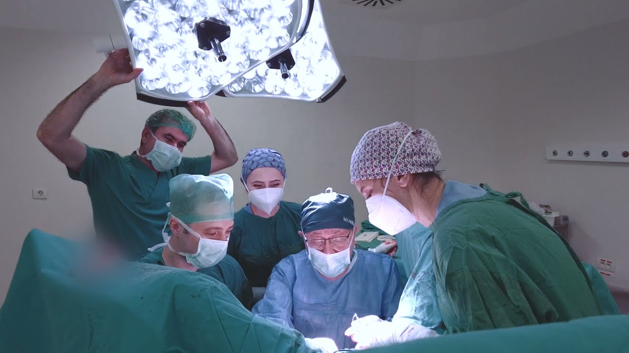 Kadın Hastalıkları ve Doğum Uzmanı, Jinekolojik Onkoloji Cerrahi Uzmanı, Ürojinekolog