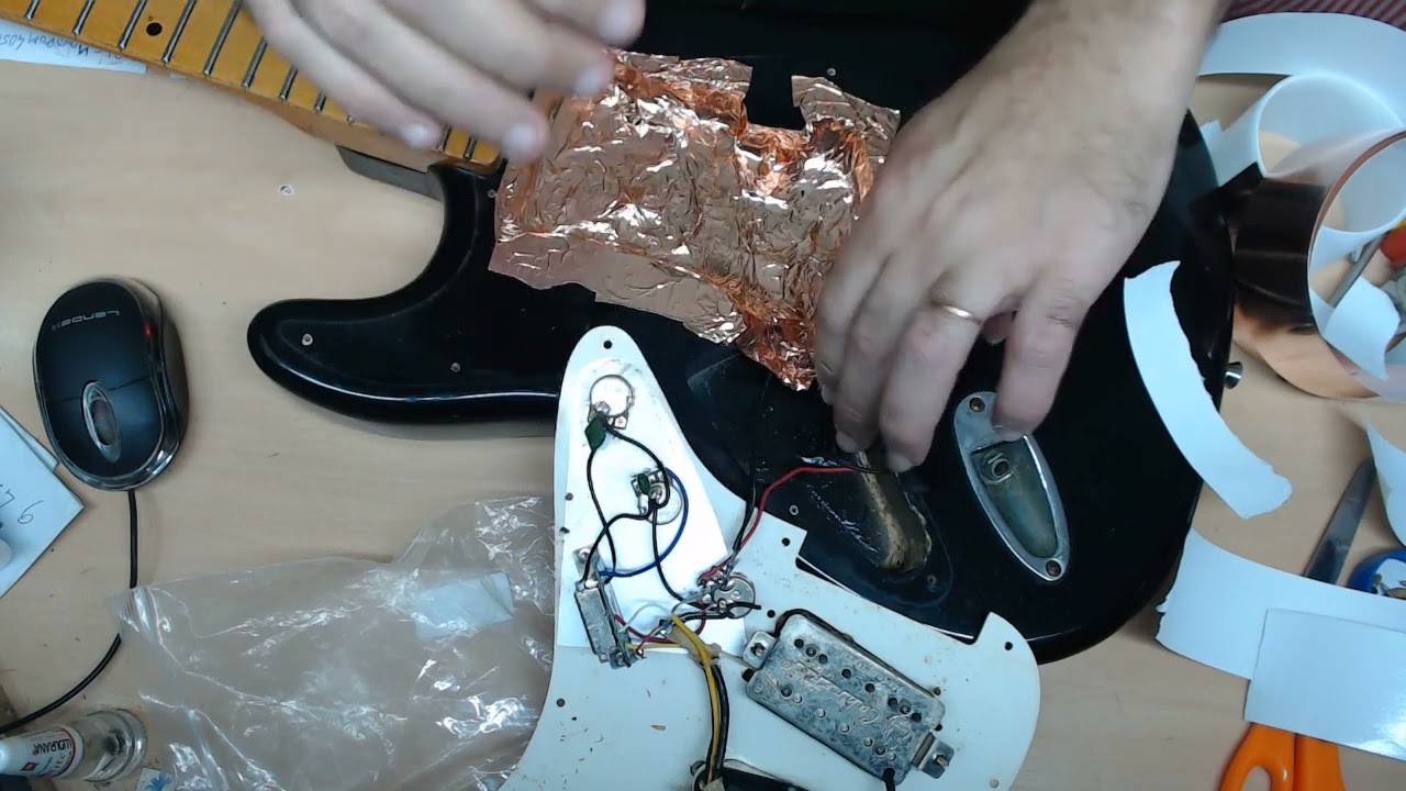 Como Fazer a Blindagem Elétrica de Uma Guitarra Strato -  4 de 4