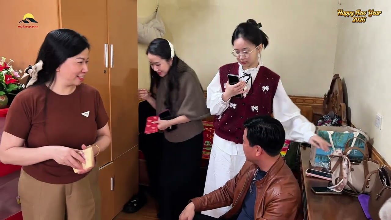 @Ta cùng vui đón xuân đầu năm
