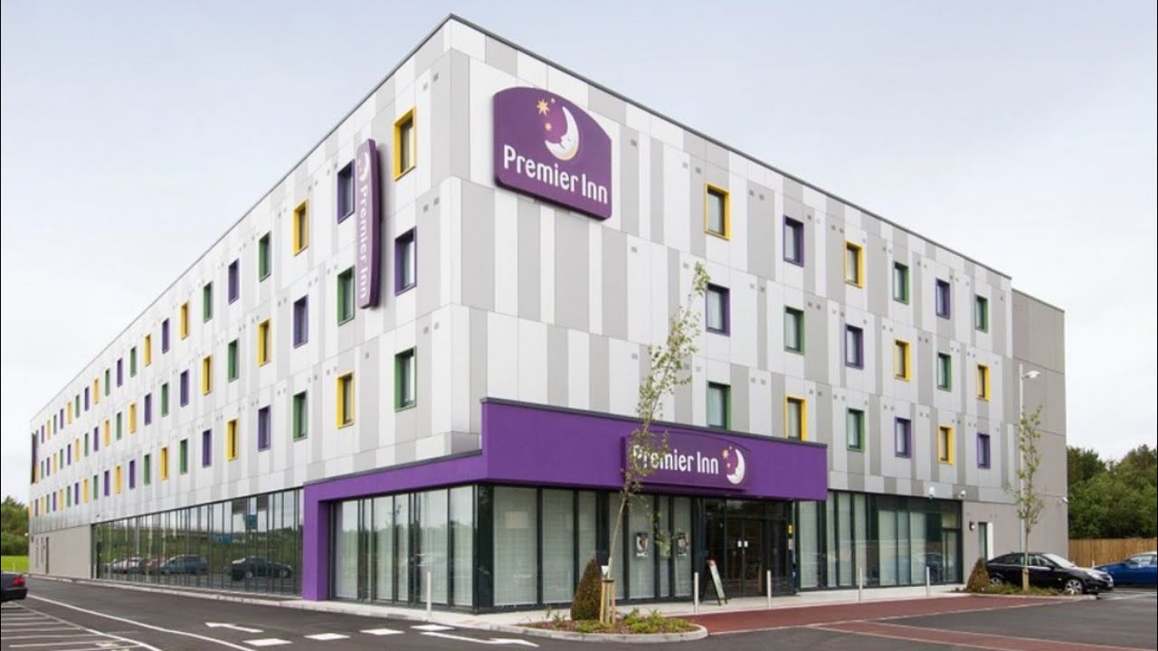 Premier Inn Stansted Airport — экскурсия по отелю и номеру