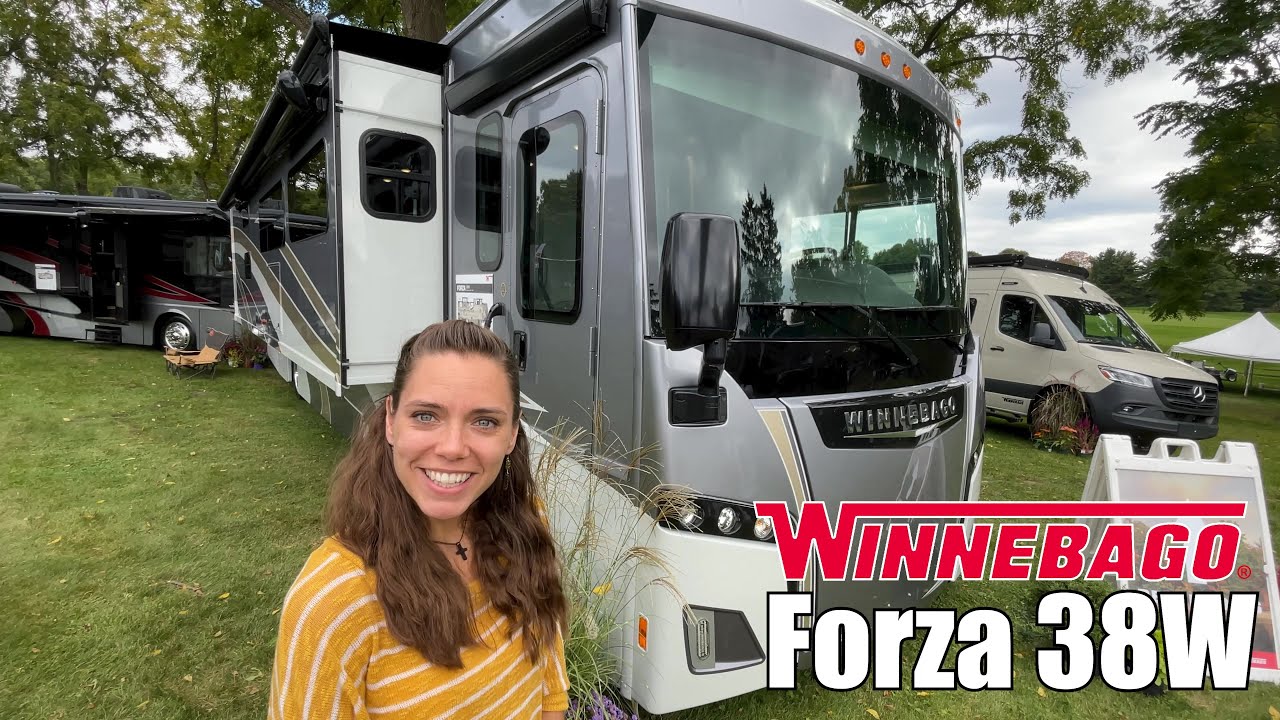 Winnebago-Forza-38W
