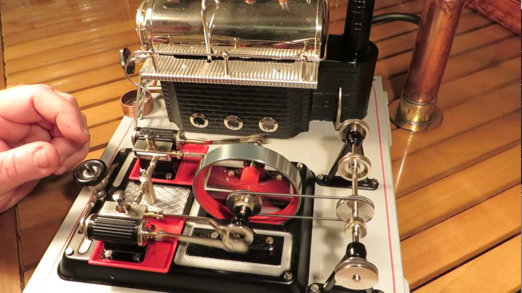 Wilesco D22 Model Steam Engine