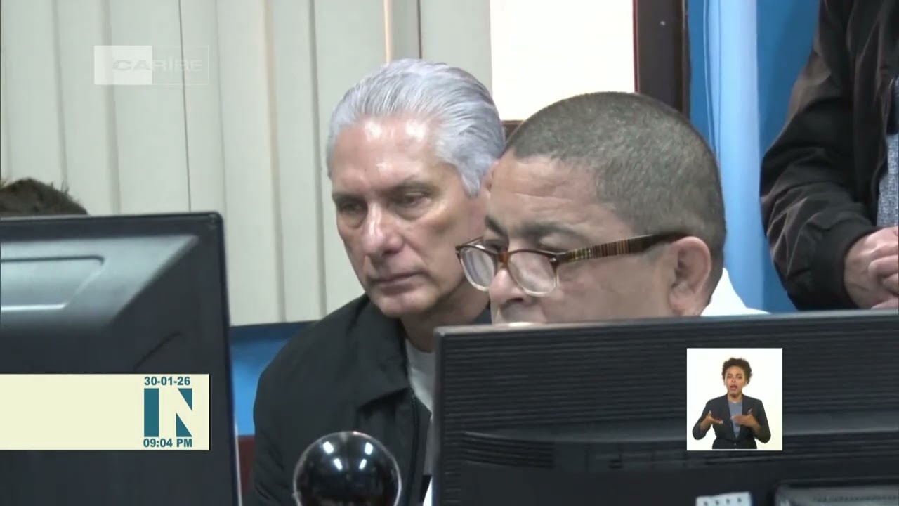Presidente de Cuba visitó en La Habana el Hospital Universitario Clínico-Quirúrgico Manuel Fajardo