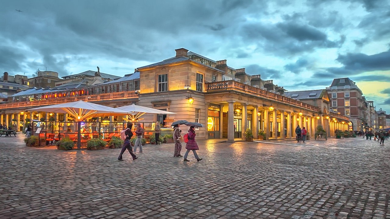 🇬🇧 LONDON WALK, THE LIVELY WEST END OF LONDON: WALKING THROUGH LONDON’S MOST VISITED STREETS, 4K HDR