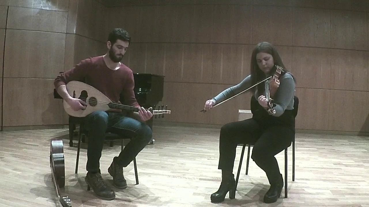Βιολέτα Νταγκάλου - Στους ποδαράδες μια πολίτισσα, Λίλη η σκανταλιάρα