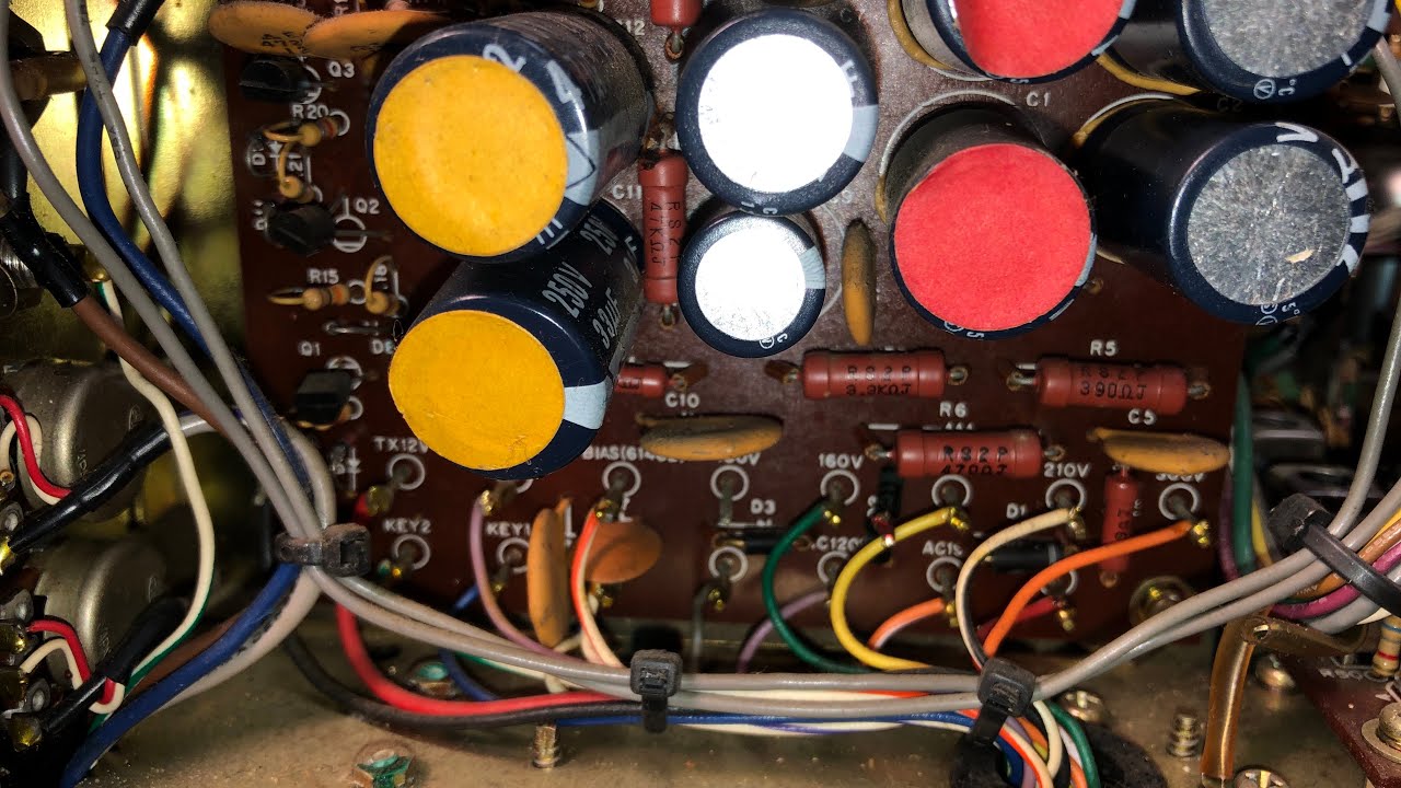 FT-101ZSD - Troca de capacitores, limpeza e correções de vários problemas - Parte 1