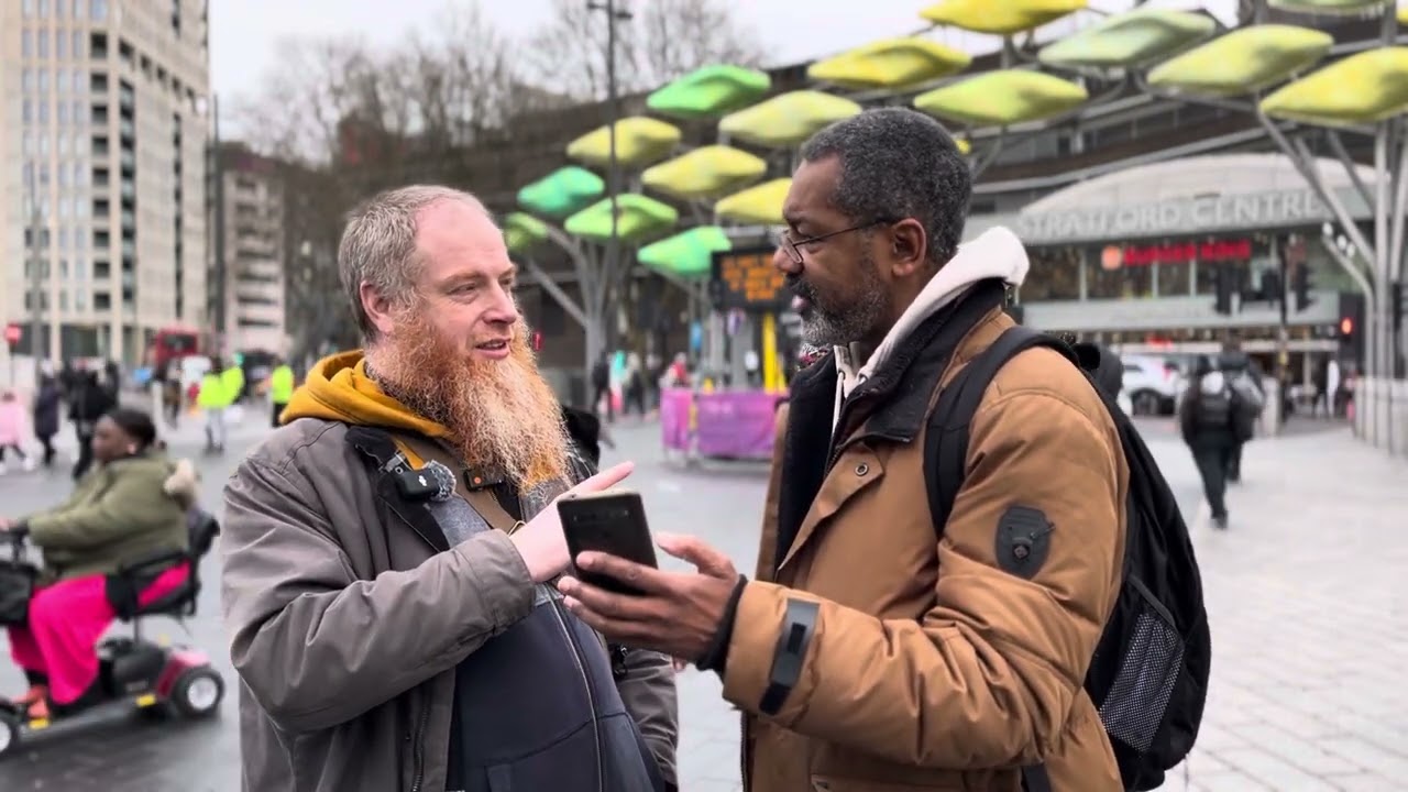 How dare you compare Jesus to Mohammed, peace be upon them! Yusuf Stratford Speakers Corner