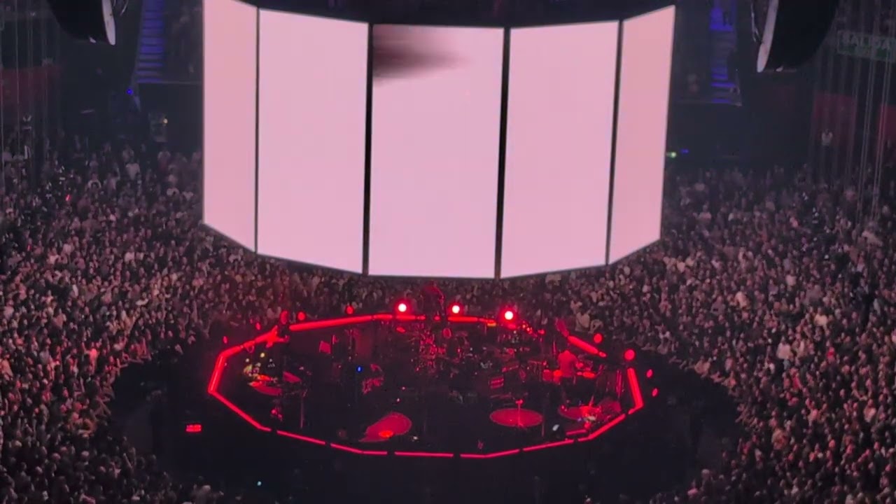 Radiohead - Madrid (04/11/2025) - How To Disappear Completely
