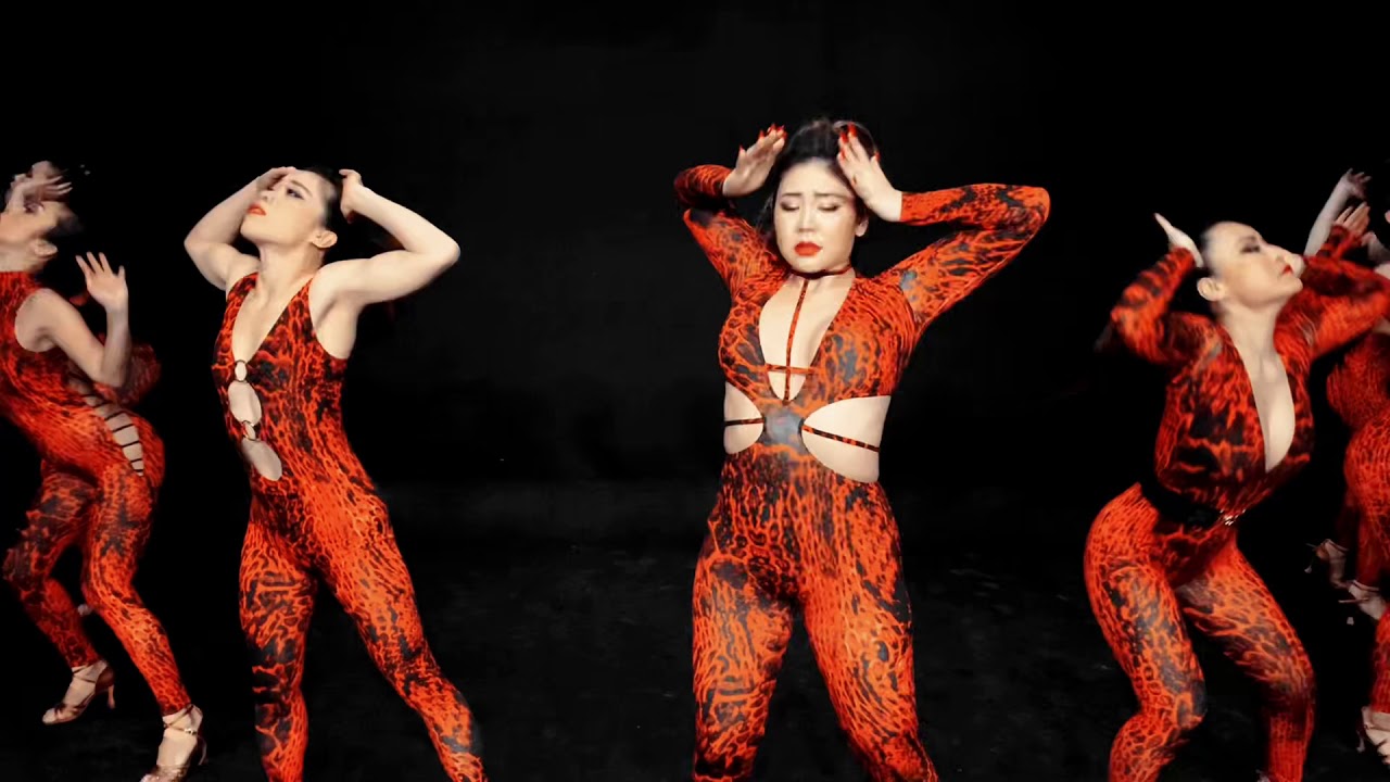 Dani J 【ME DERRUMBO】バチャータ　ladies styling Umekoyuko team japan bachata!!!