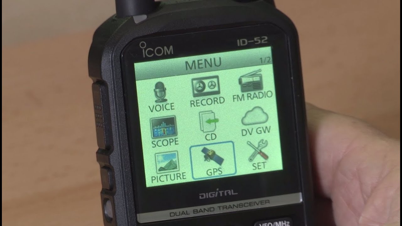 Reviewing the Icom ID-52E 5W D-STAR Transceiver