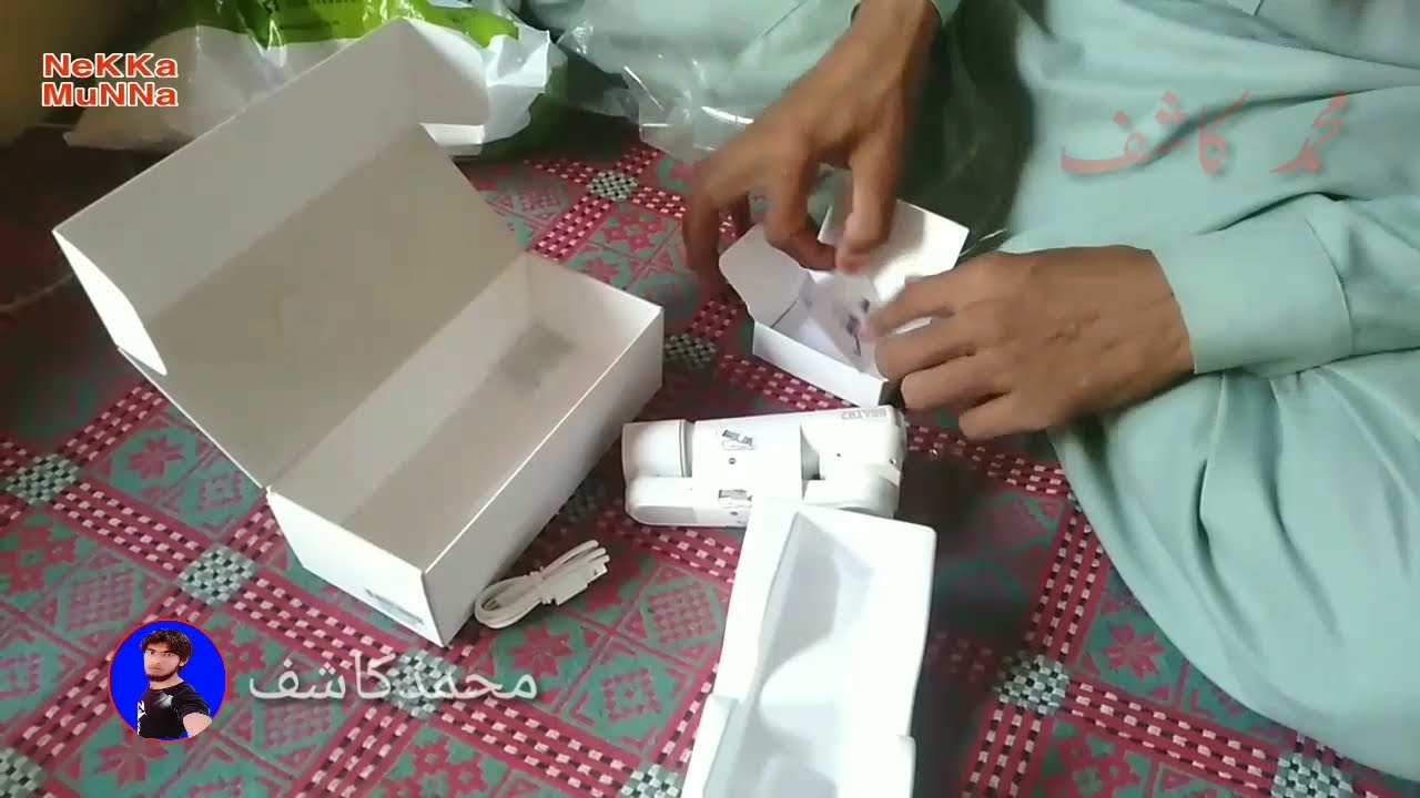visit camera market Lahore#opening tripod stick#Nekka Munna#saraiki#sangat # سراٸیکی_سنگت