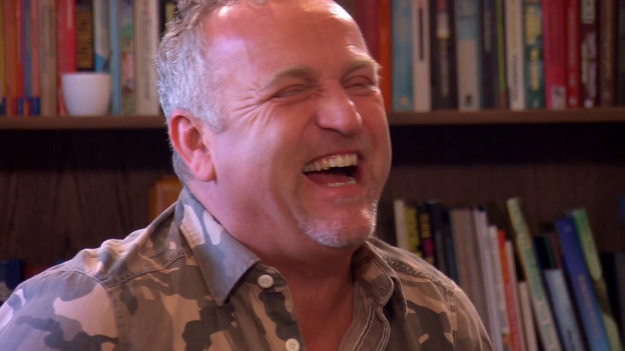 "Ik zeg gewoon dat mama mijn oudere zus is" - HOTTER THAN MY DAUGHTER