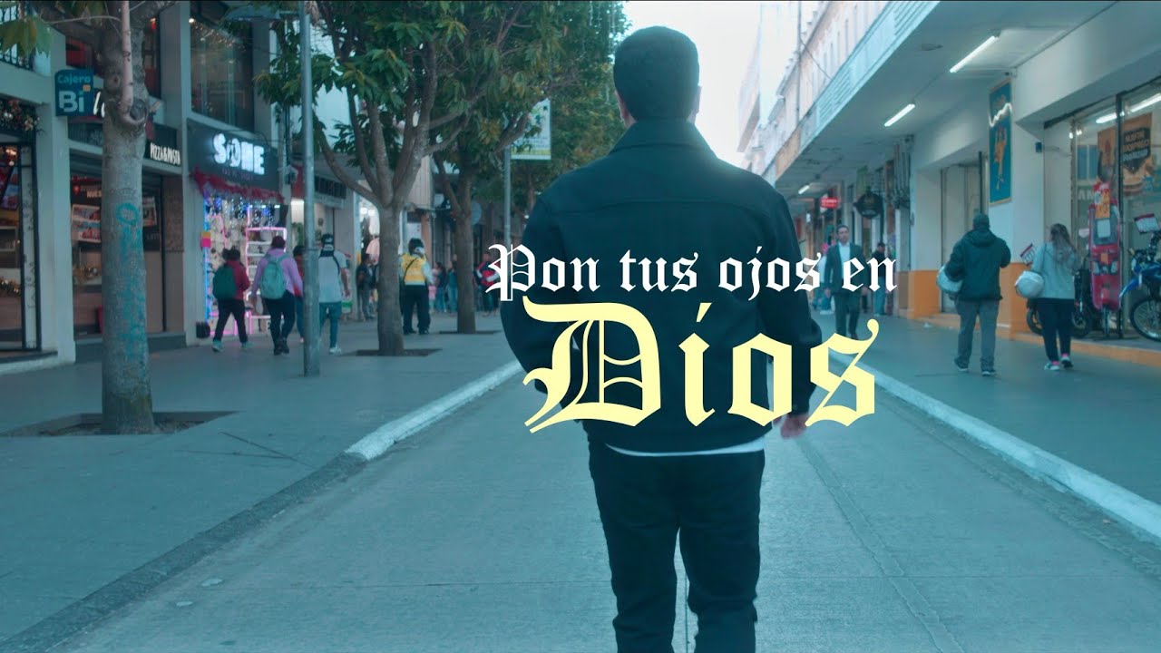 Agustin Amador - Pon tus ojos en Dios / Video Oficial
