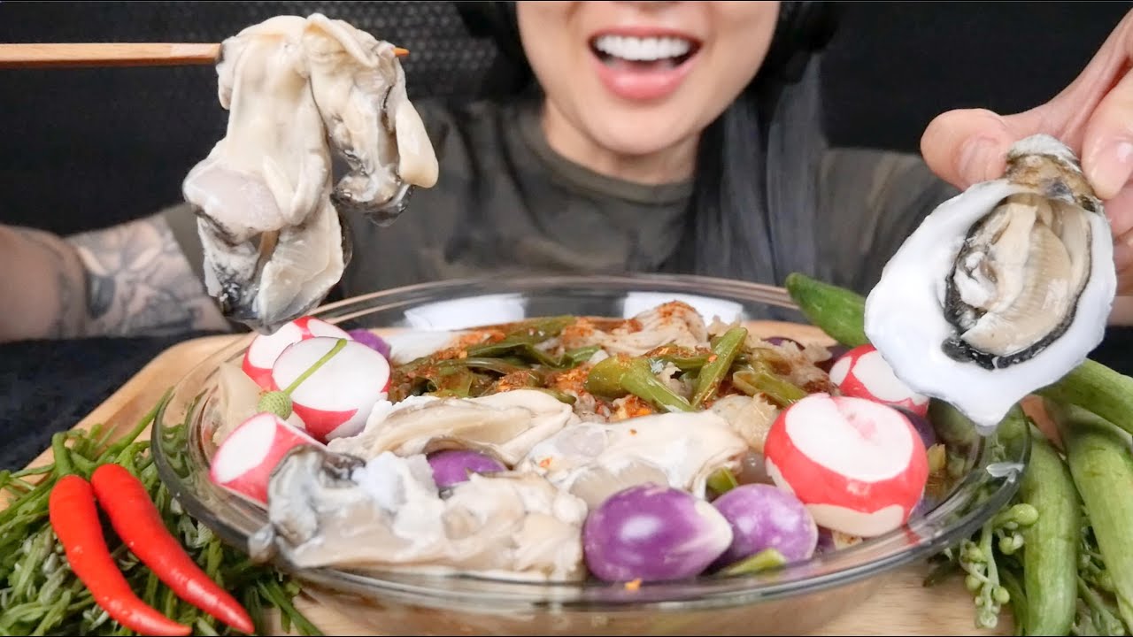 FRESH OYSTERS + JELLY FISH  (ASMR EATING SOUNDS) NO TALKING | SAS-ASMR