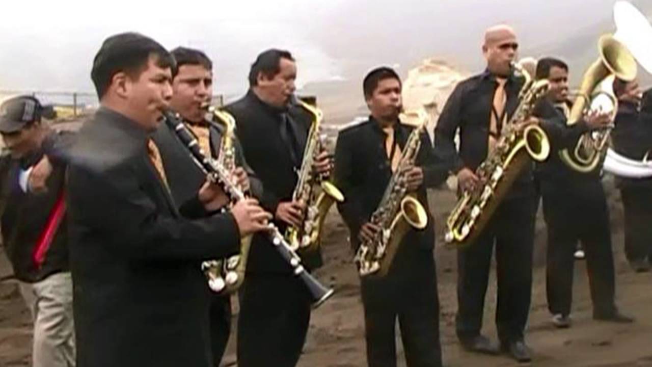 Mi Viejo (Bolero) Banda Show Lira Lahuaytambo Huarochiri.