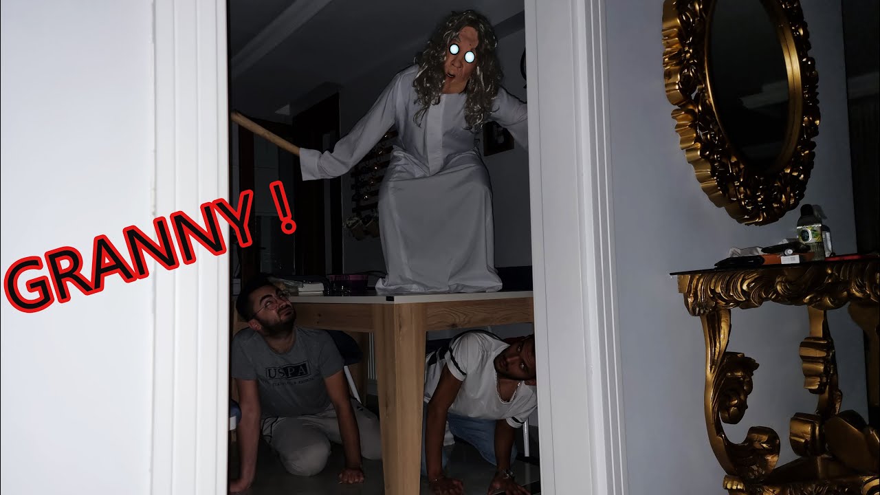 GERÇEK DÜNYADA SOPALI GRANNY DEN KAÇIŞ