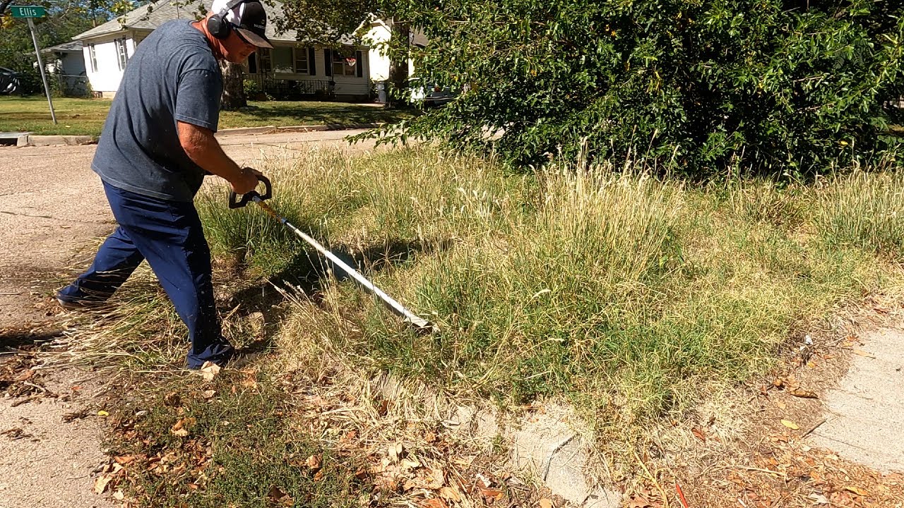 She Got PLAYED When Selling Lawn Mower So I Mowed Her OVERGROWN Lawn For FREE