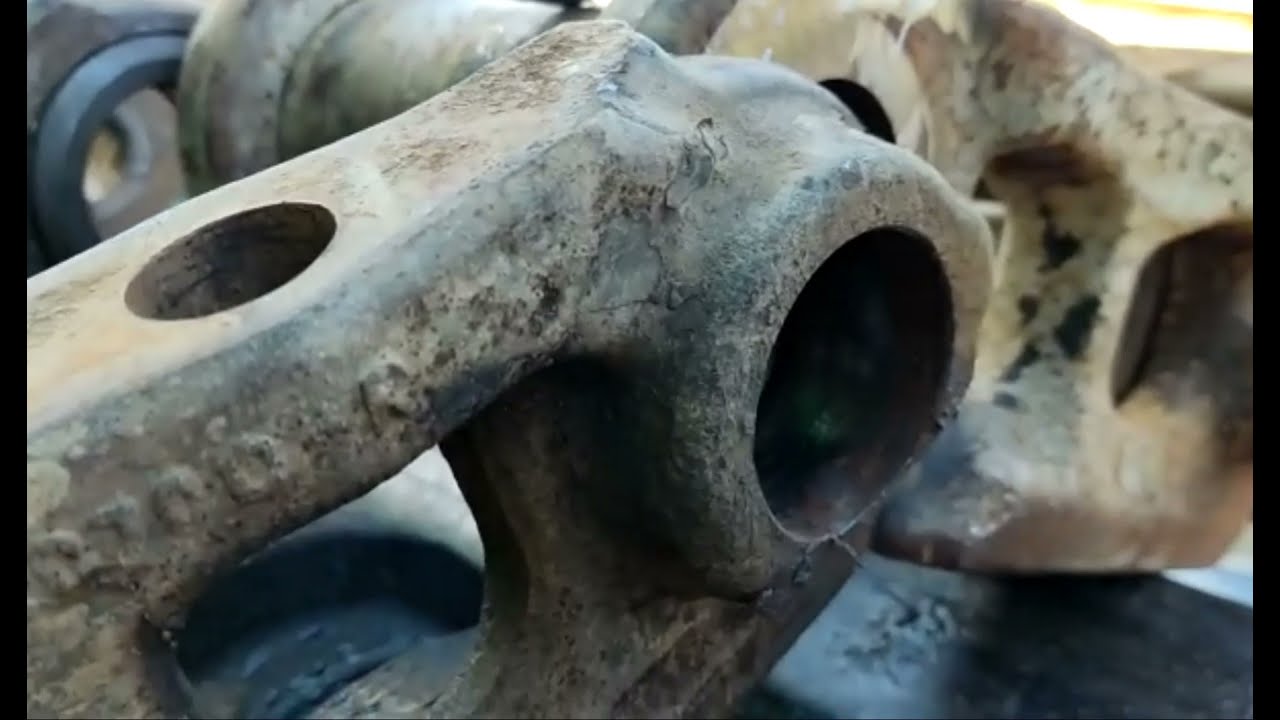 sennebogen 690. замена ячейки цепи гусеницы.