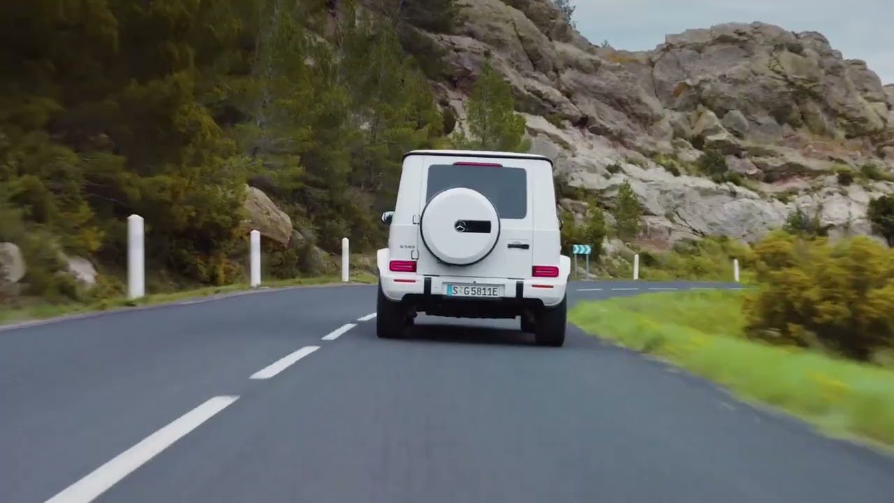 All-electric Mercedes G-Class makes a fake V8 sound when you accelerate,  calls it G-Roar - TopGear