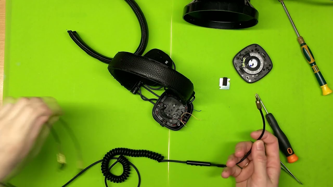 Ремонт навушників Bowers & Wilkins. Repair of Bowers & Wilkins headphones. #ремонтсвоимируками #київ