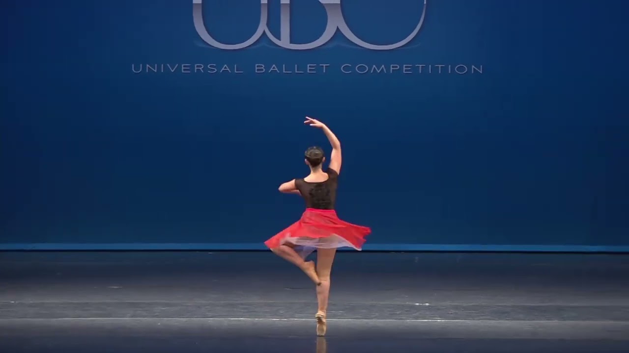 Lara Pagani Contemporary Solo at UBC 2023 - Je Te Laisserai Des Mots by Ari Caldas.