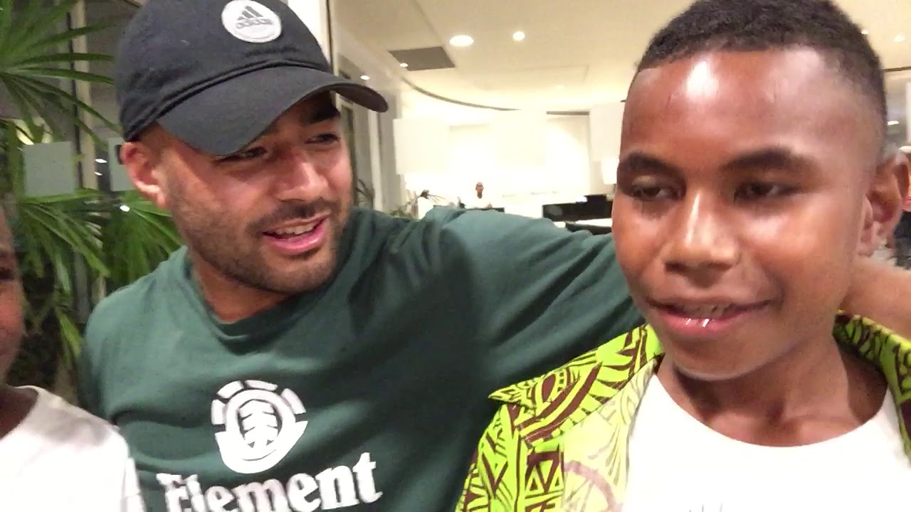 Richie Mounga | What position does he play?