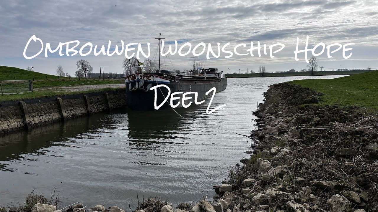 Oude spits uit 1964 ombouwen tot varend woonschip. Deel 2