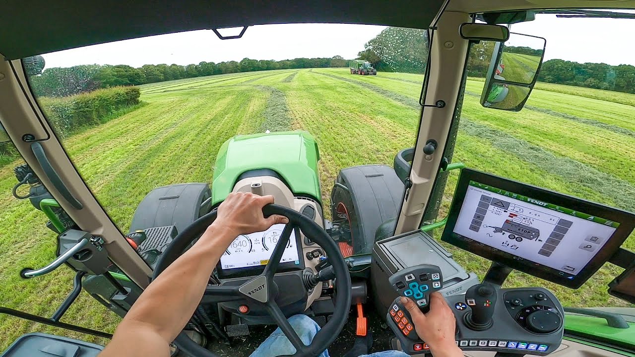 Cab View | *NEW* Fendt 728 Vario | Grass Silage