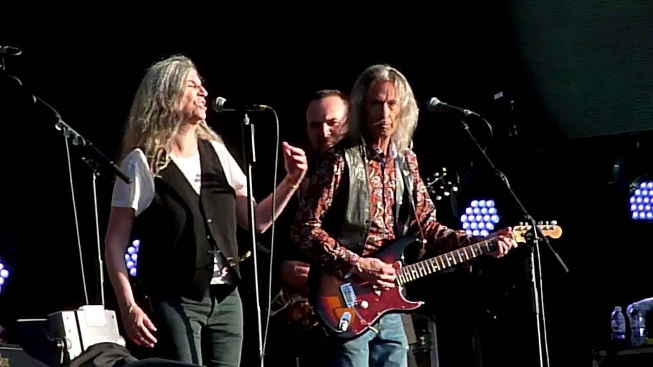 Patti Smith - Land (Horses) / Gloria - Hyde Park, London - July 2016