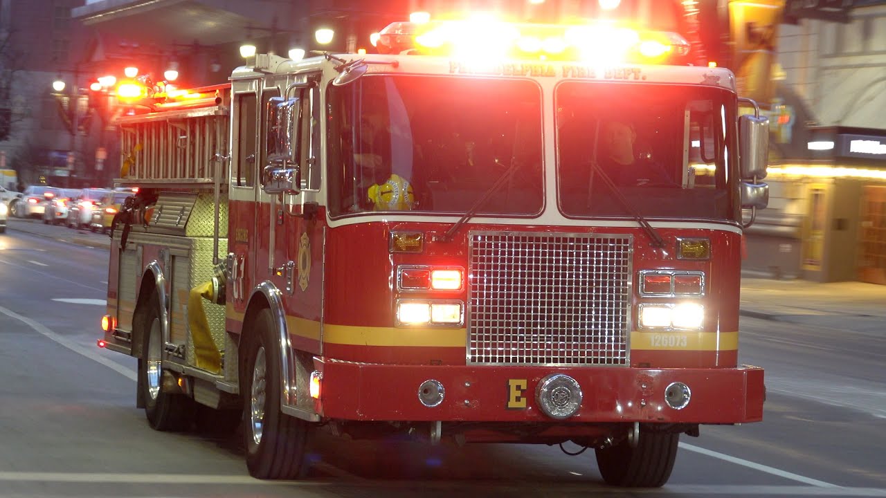 Philadelphia Fire Department Engine 1 Responding