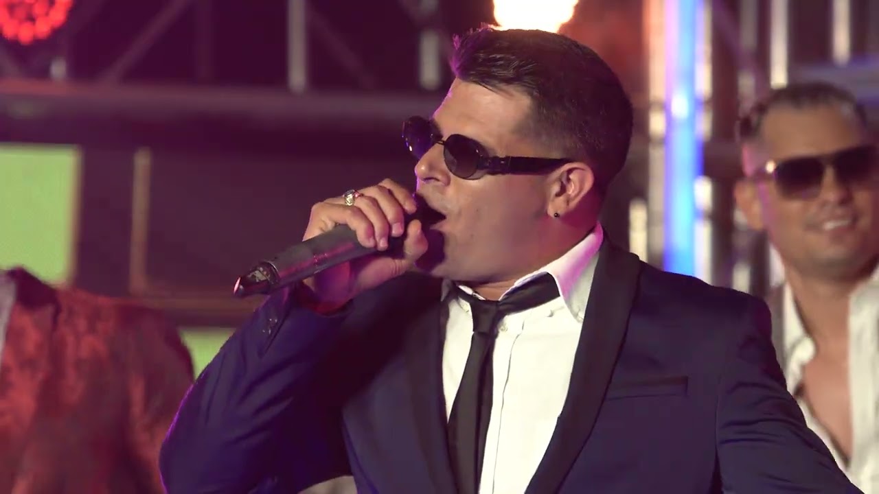 ENRIQUE ALVAREZ Y SU CHARANGA LATINA  - CALENTANDO EL PARTY