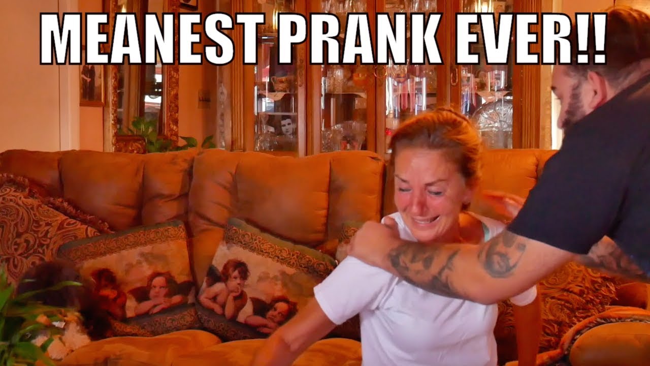 Best ever Savage drug dealer prank on mom  goes too far *she almost passed out*
