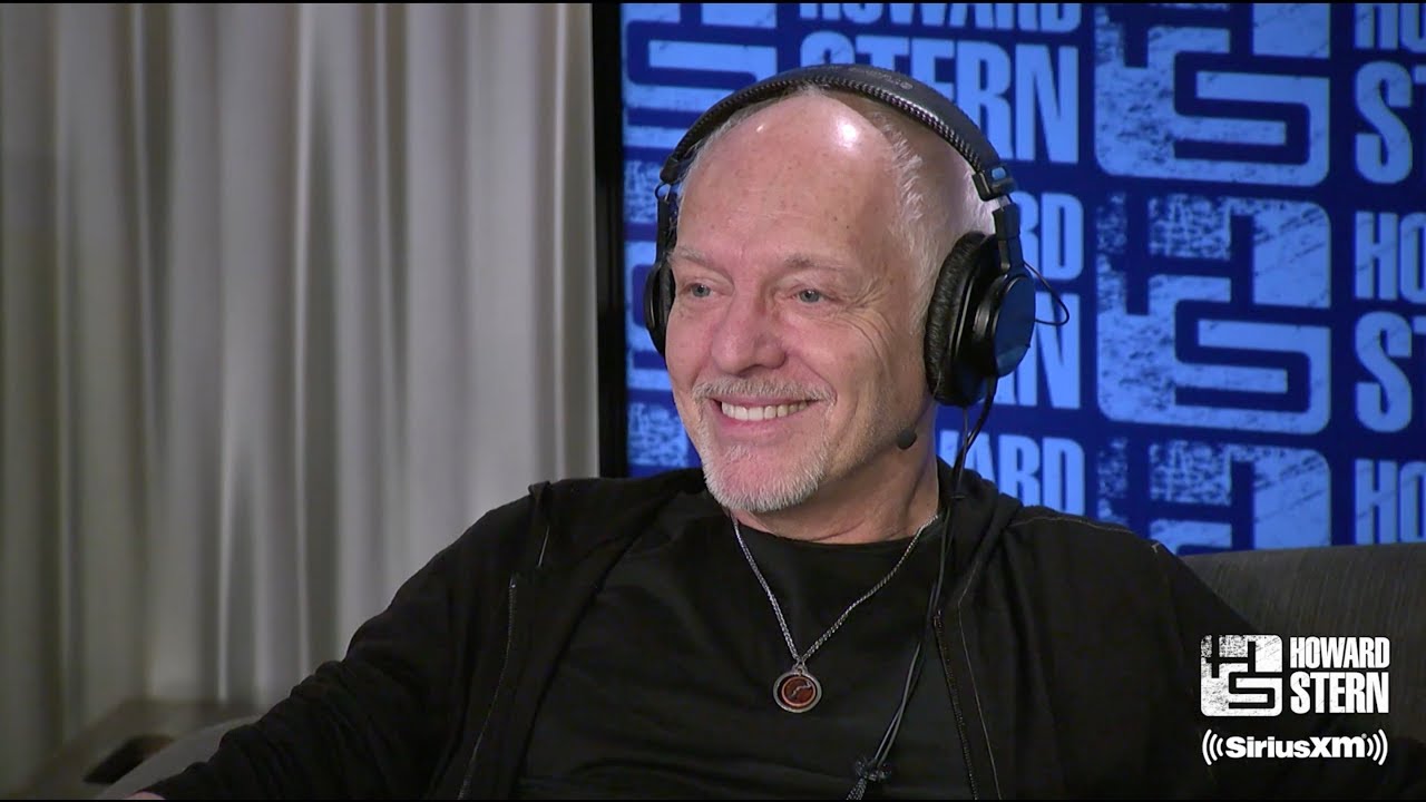 Peter Frampton Remembers Hanging With David Bowie in School