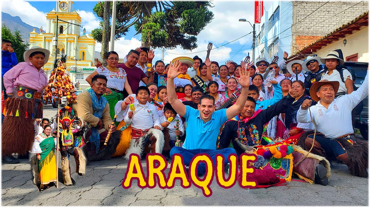 La tradicional RAMA DE GALLOS ARAQUE - Fiestas de San Pablo 2022 . Albert Oleaga. Ecuador