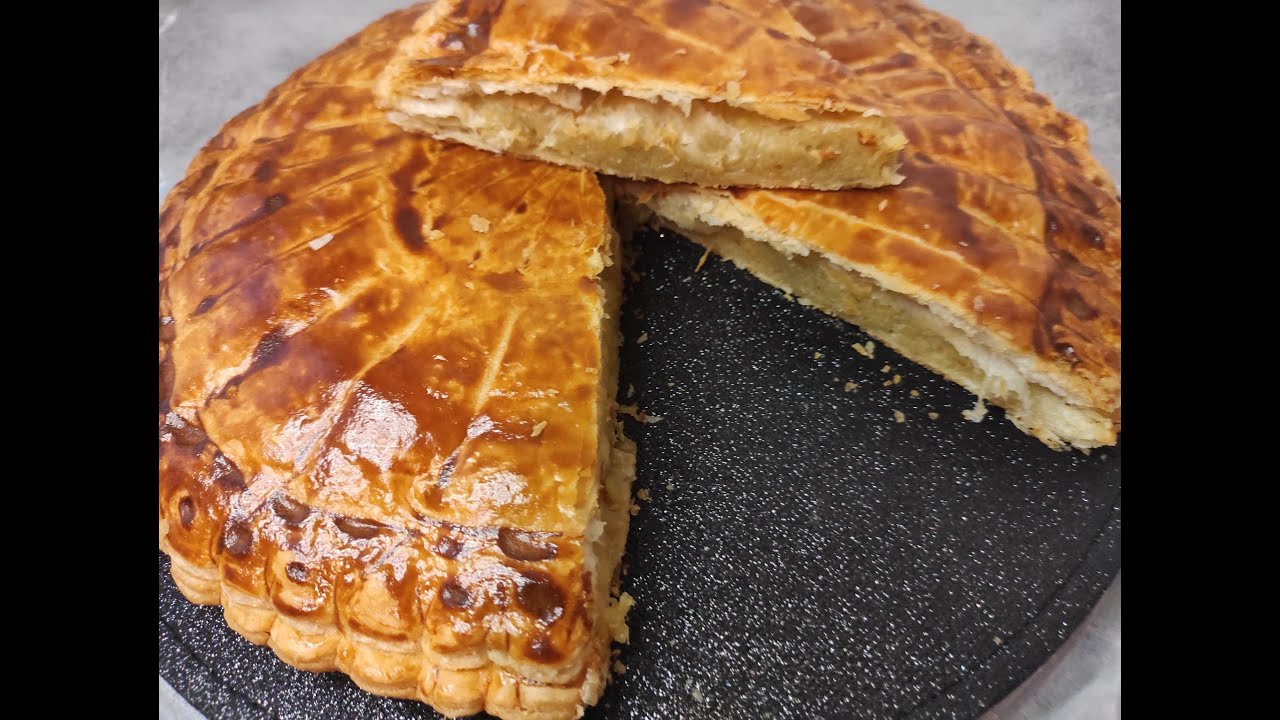 Galette des rois à la frangipane crème pâtissière et crème d'amande