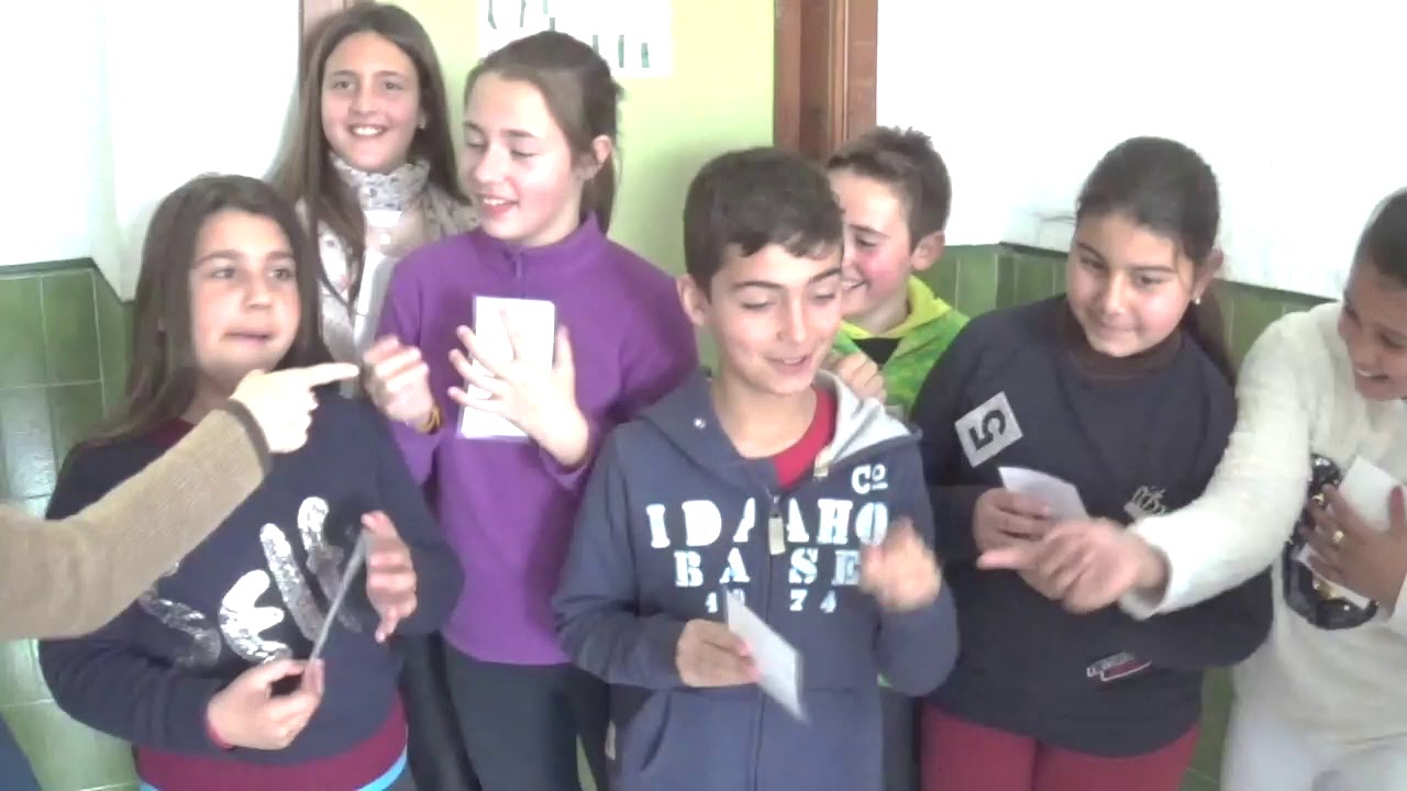 3.- OBSERVANDO LA CLASE DE FRANCÉS EN... CEIP FRANCISCA HURTADO (LÁCHAR, GRANADA)