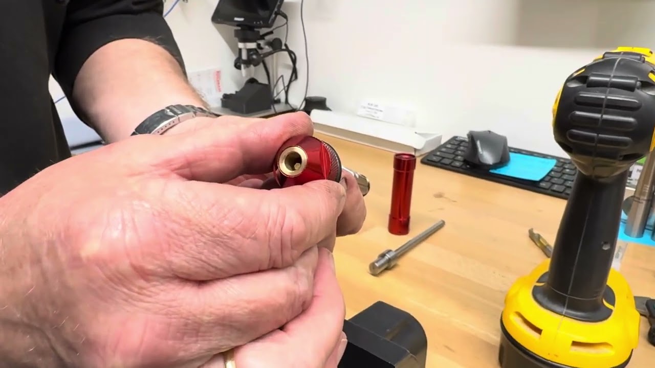 Replacement starter shaft and bearing for the Sullivan Oneway starter assembly.