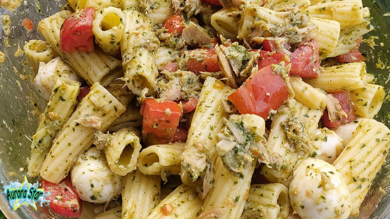 Ricetta: Insalata di pasta con pesto di basilico alla genovese e tonno