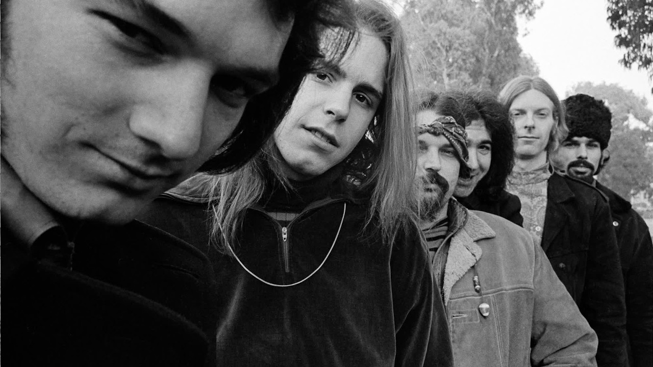 Why The Grateful Dead Are So Hard to Get Into