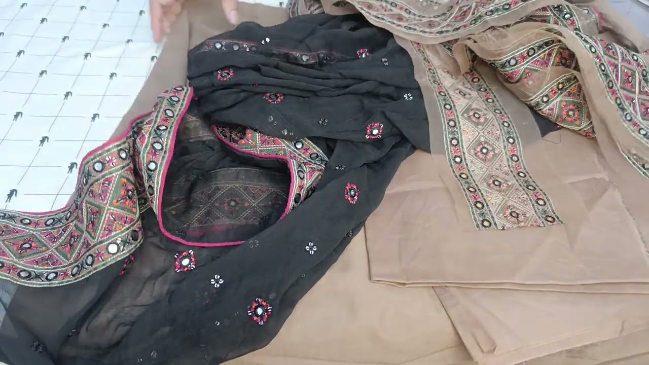 Luxury eid collection in huge discount for order 03234633279