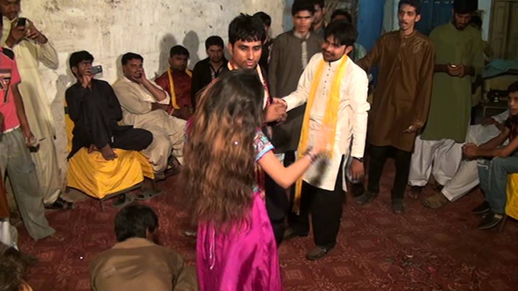 san  abdulmajeed  dnna   shadi mujra