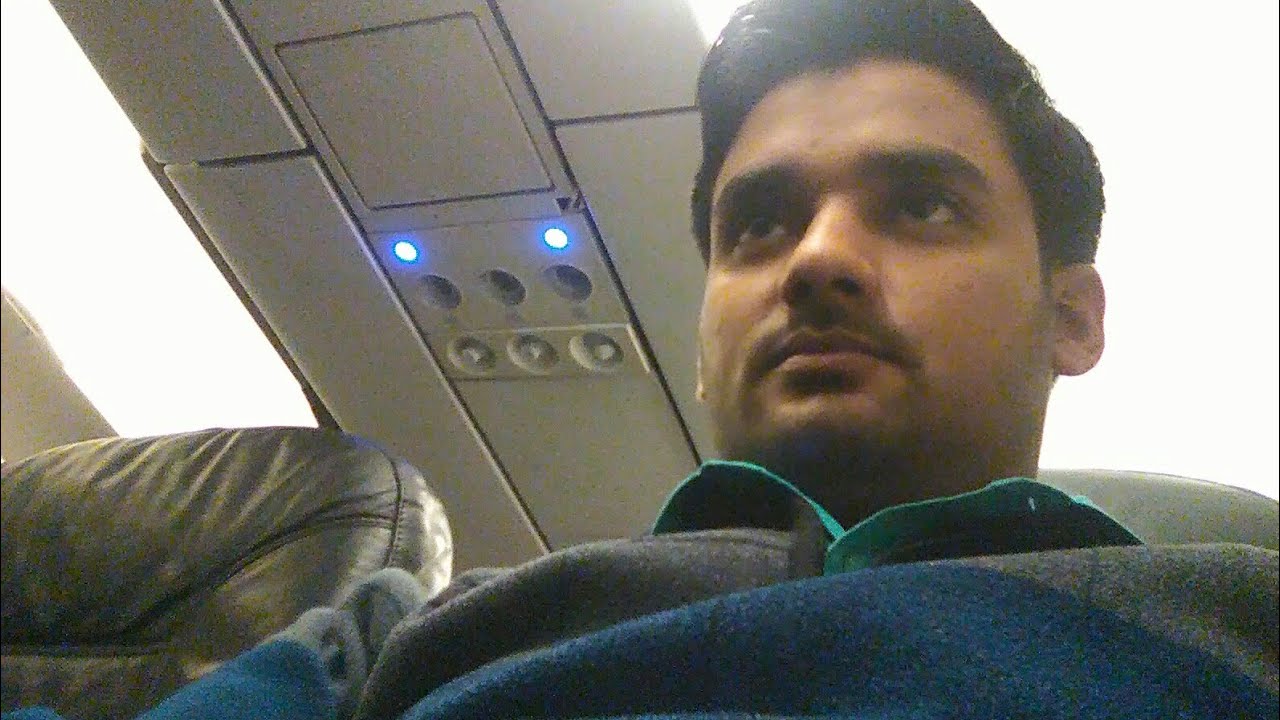 Vlog journey PIA flight PK-305 From Lahore to Karachi 2017