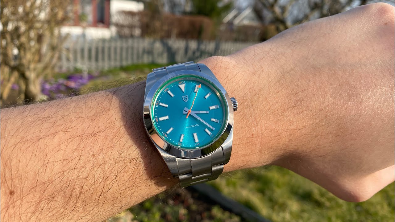 An Affordable Alternative to the Rolex Milgauss. Pagani Design (PD-1733) Homage Watch Review!