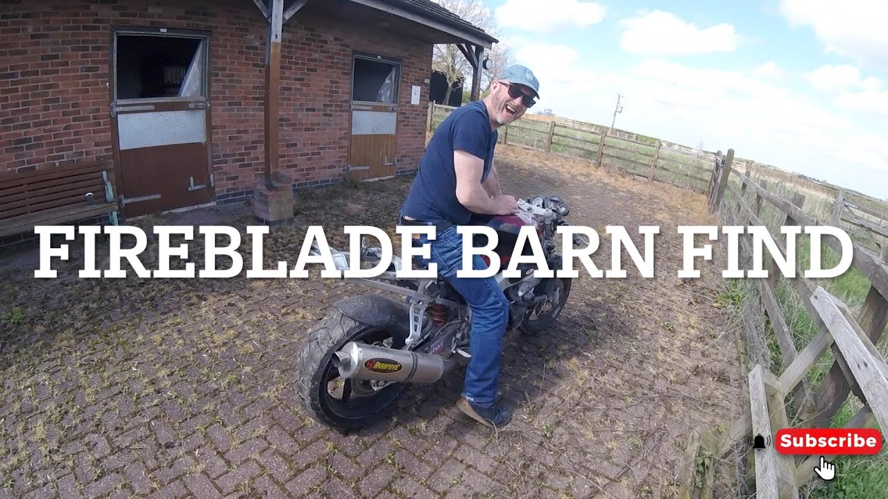 BARN FIND 20 YEARS OLD! Honda CBR893 Fireblade 1st Gen- Restoration - Bike Build - Track Bike - EP1