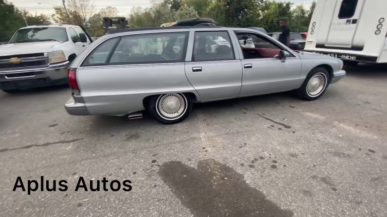 1993 caprice wagon on 26s