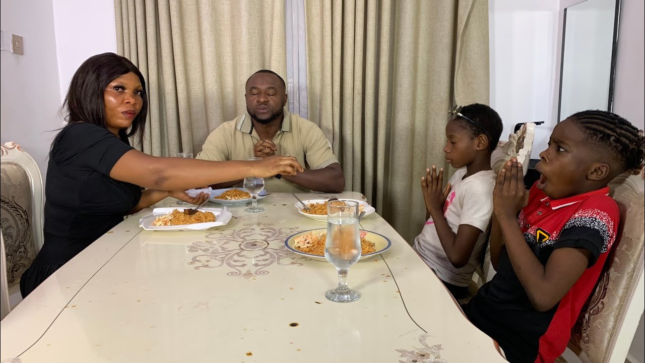 Smart Little Boy Save His Step Sister From Eating The Poison Prepare By His Mother 😭